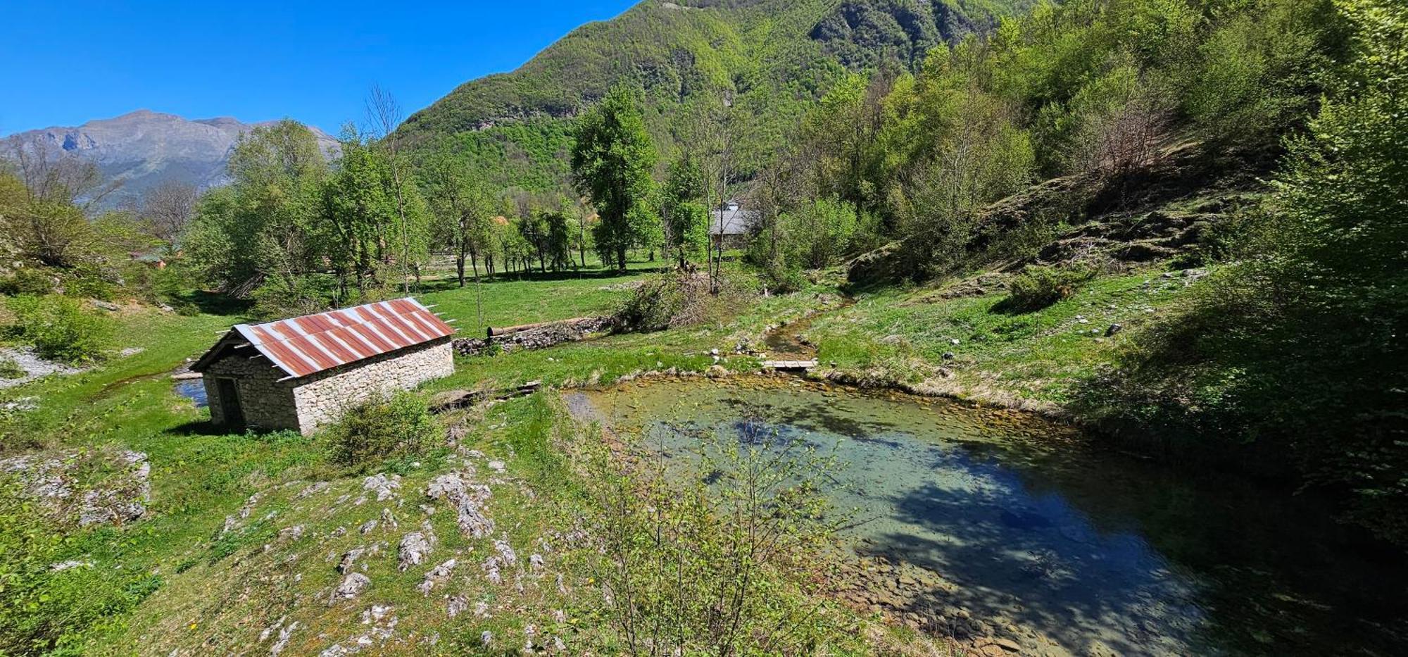 Ekoo Katun Jezerca Villa Vusanje Exterior photo